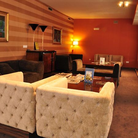 Hotel Santiago Apóstol Castrofeito Interior foto